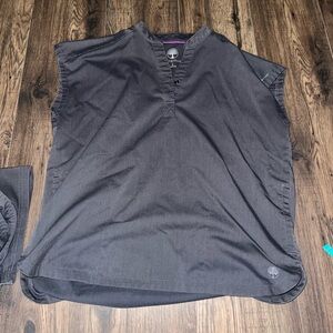 Healing Hands Purple Label Journey Women's 2-Pocket Mandarin Collar Scrub Top